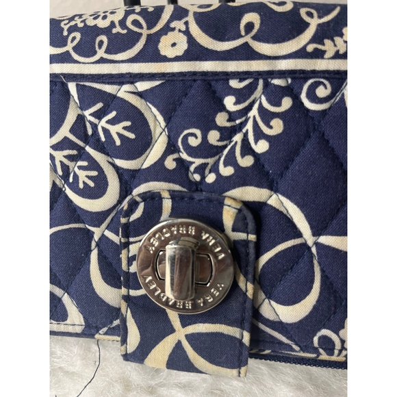 Vera Bradley Julia Style Twirly Birds Navy Blue Wallet - Picture 3 of 8
